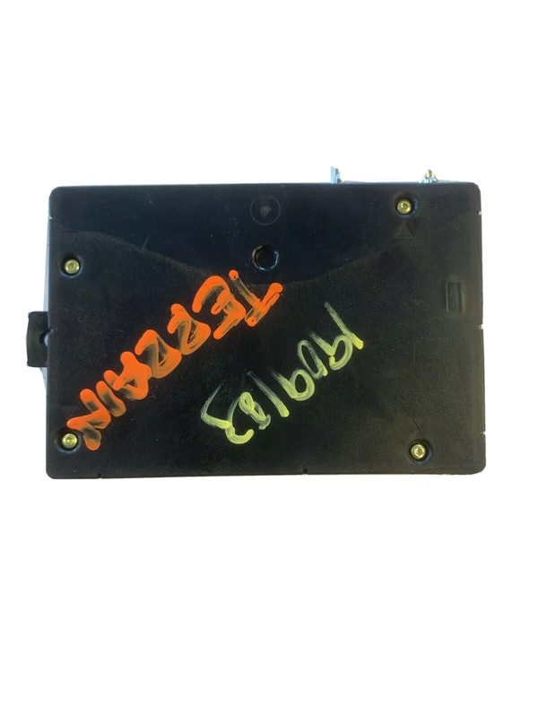 2016 GMC TERRAIN SRX CAMARO EQUINOX COMMUNICATION CONTROL MODULE OEM 84022547
