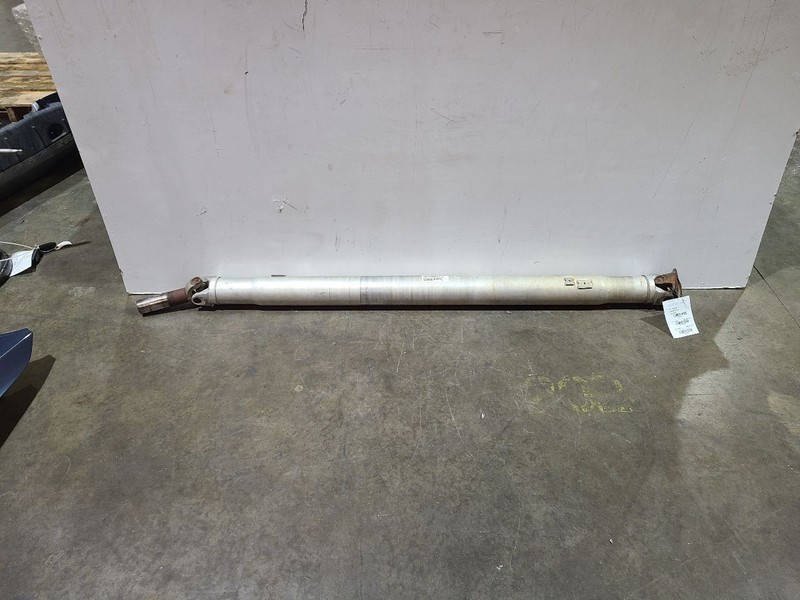Rear Drive Shaft Crew Cab 6' 9" Box 4WD Fits 23-24 FORD F250SD PICKUP 586412