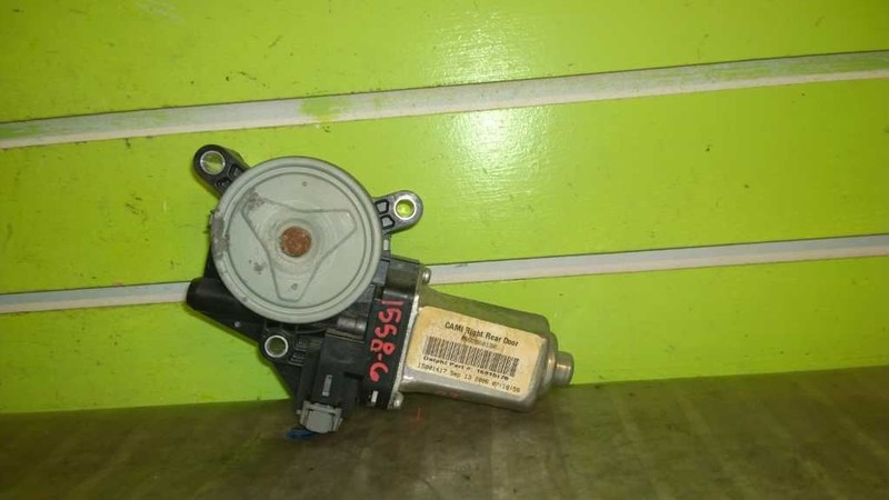 07 CHEVY EQUINOX LS 3.4L PASSENGER RIGHT REAR POWER WINDOW MOTOR OEM 1558-6