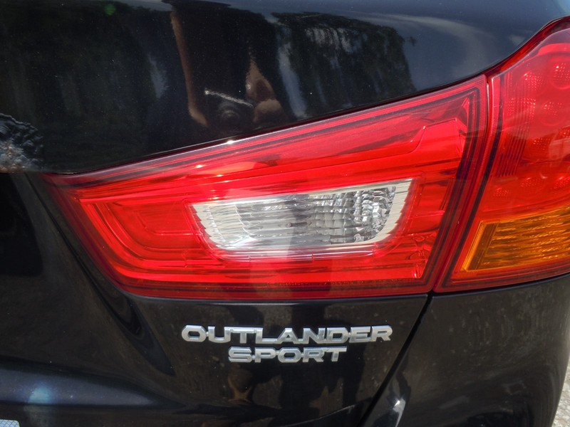 11-19 Mitsubishi Outlander Sport Liftgate Lid Mounted Tail Light Pass Right OEM