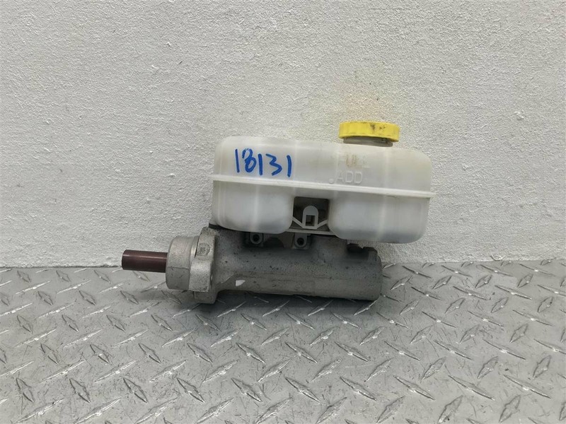 1999-2001 DODGE DAKOTA DURANGO BRAKE MASTER CYLINDER OEM 05013131AB