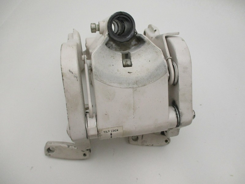 1400-817964A 2 Chrysler 7.5 HP Swivel & Clamp Brackets for 1981 Outboard
