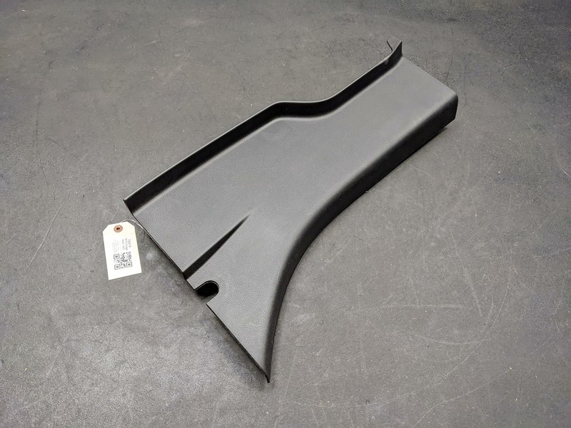 Rear Left C Pillar Lower Trim Panel 2019 Dodge RAM 1500 1EB81TX7AB 2018 2020