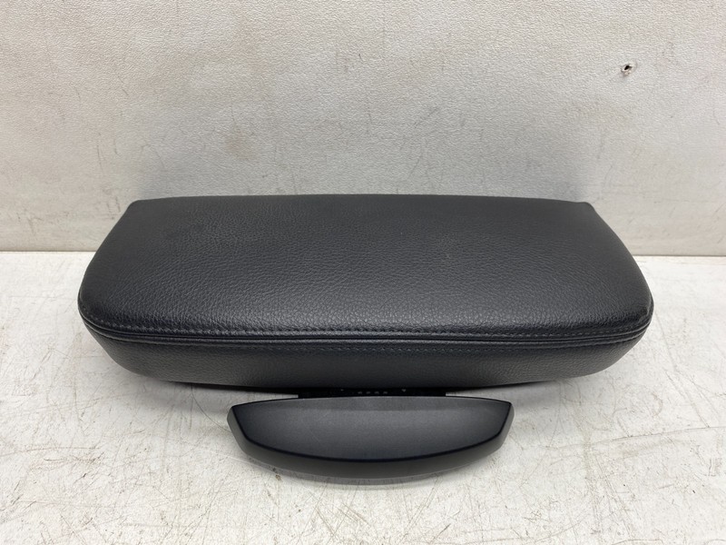 2016-2019 BMW X1 LEFT FRONT SEAT EXTENSION CUSHION BLACK LEATHER OEM