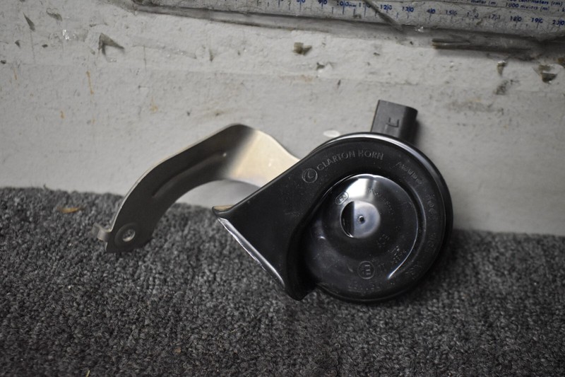 2018 BMW X4 HORN FACTORY OEM