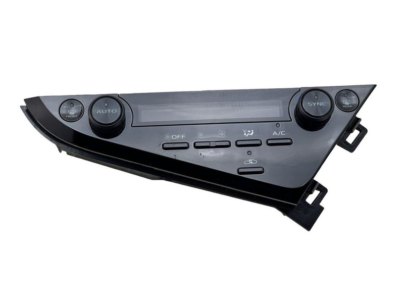 2021-2023 Toyota Camry Heat/AC Controller Black