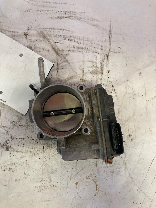 Throttle Body/valve Assy TOYOTA CAMRY 10 11 12 13 14 15 16 17