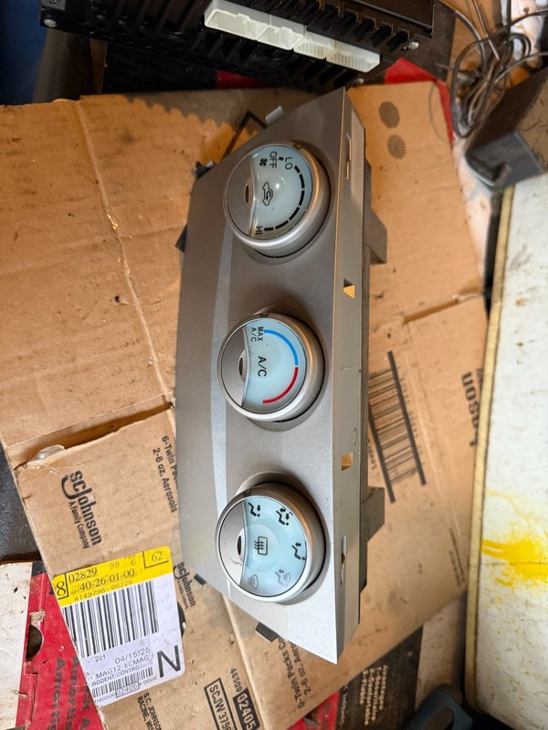 07-09 TOYOTA CAMRY OEM HEATER A/C AC CLIMATE CONTROL PANEL