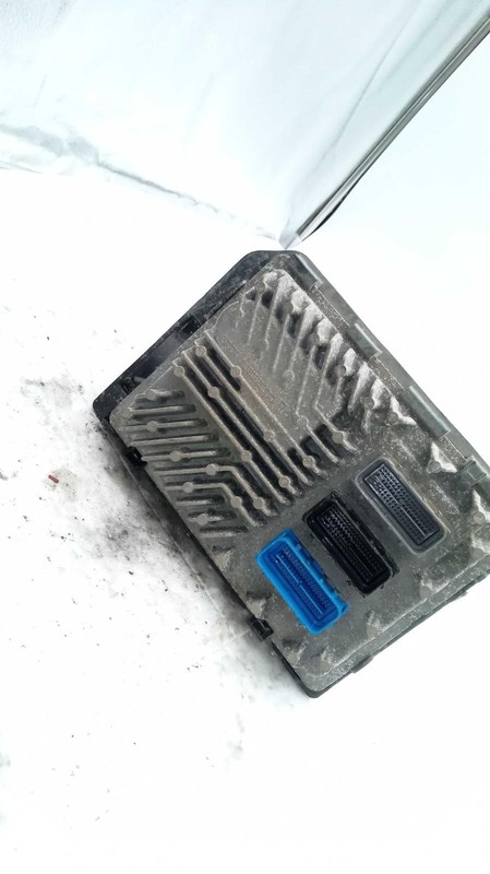 Used Engine Control Module (ECM) fits: 2018 Chevrolet Silverado 1500 pickup Elec