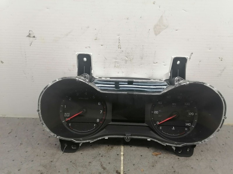 Speedometer Cluster MPH ID 60005974 Fits 21-22 TRAILBLAZER 1530949