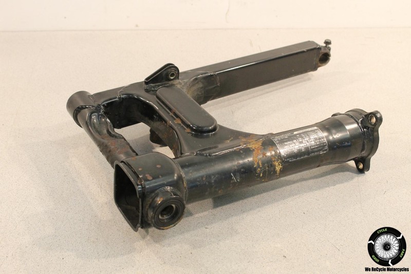 1984 Honda V65 Sabre VF1100S REAR SWINGARM SUSPENSION ARM VF 1100 S 84