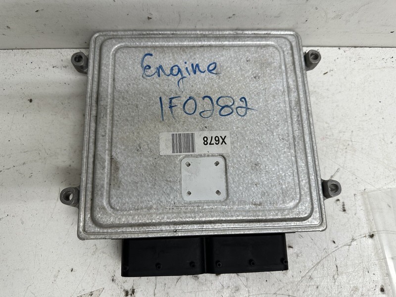 2011-2014 Hyundai Sonata 2.4L VIN C (8th digit) A/TEngine Control Module Ecu