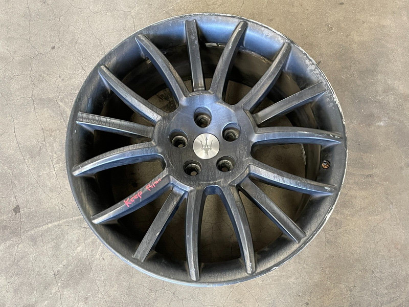 17 18 MASERATI GRANTURISMO REAR SINGLE WHEELRIM 20in 1442 OEM