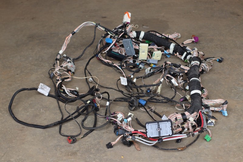 2019-2023 VOLVO VNL D13 FRONT UNDER DASH DASHBOARD WIRE WIRING HARNESS OEM