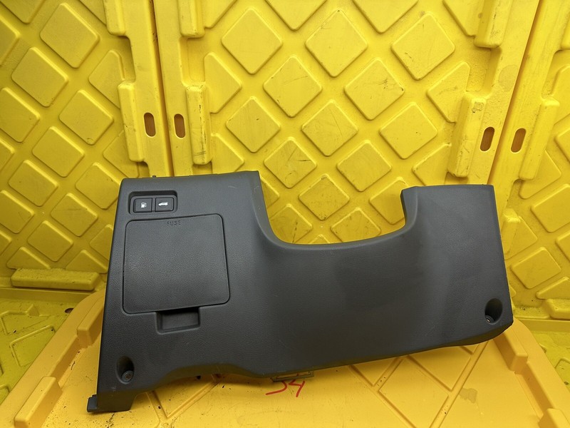 2011 - 2014 Hyundai Sonata Knee Panel Trim Dashboard Left Driver Side Lower Oem