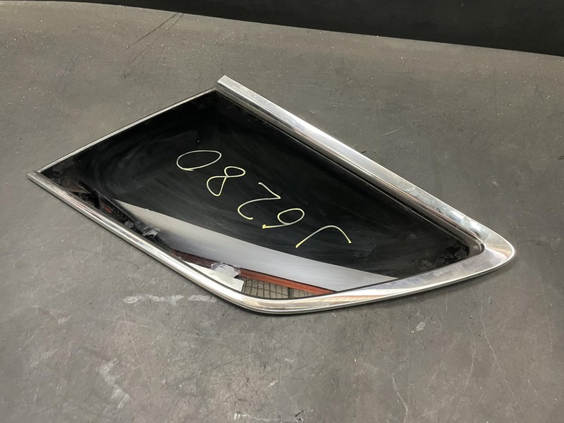 Rear Right Quarter Window Glass 2018 Jeep Grand Cherokee 68259510AB 2016 - 2019