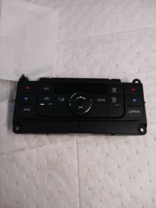 2013 Dodge Durango A/C Selector Switch OEM Black 55111925AH 168K Miles