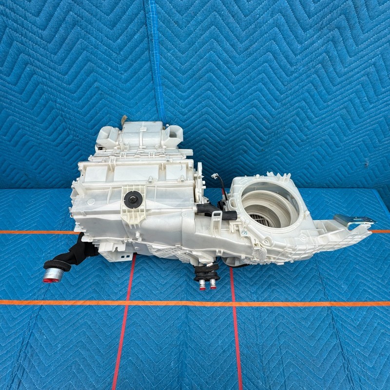 2015–2019 Lexus RC350 HVAC AC Climate Heater Assembly Blower Motor Housing OEM