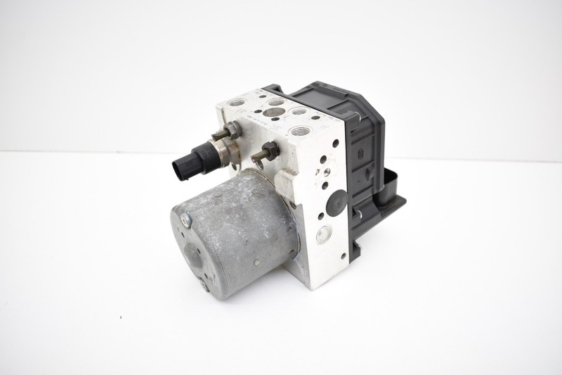 2004 BMW 330xi SEDAN E46 ABS ANTI LOCK BRAKE PUMP MODULE 6762115 KW10