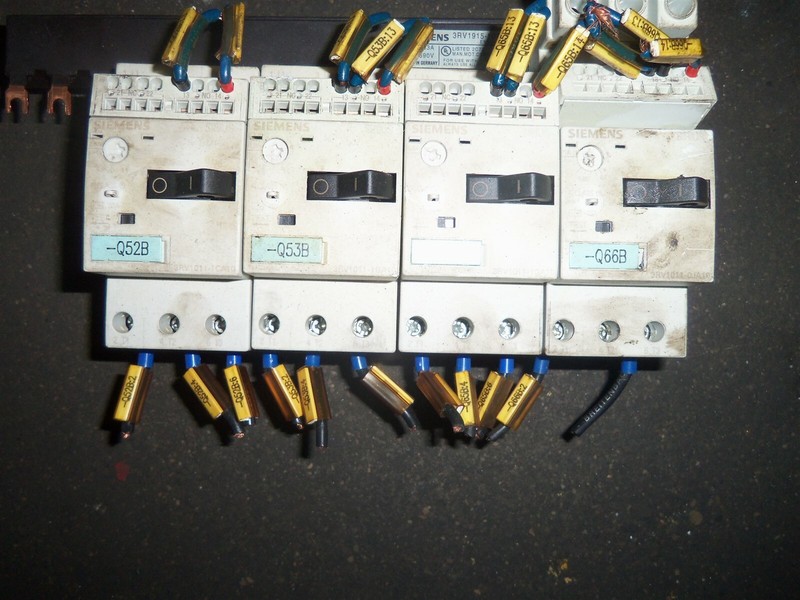 Siemens 3RV1915-1DB Motor Protector Assembly w/ Busbar *FREE SHIPPING*