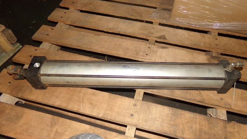 Numatics P1AM-20A1J-AAA0 Pneumatic Cylinder Actuator P1-415934-4 *FREE SHIPPING*
