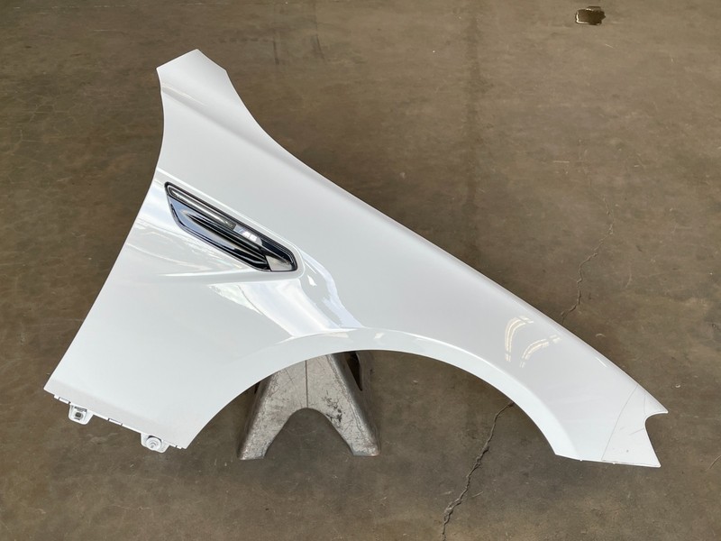 13 14 15 F12 BMW M6 Right Passenger Fender Shell Cover Panel White OEM 1660