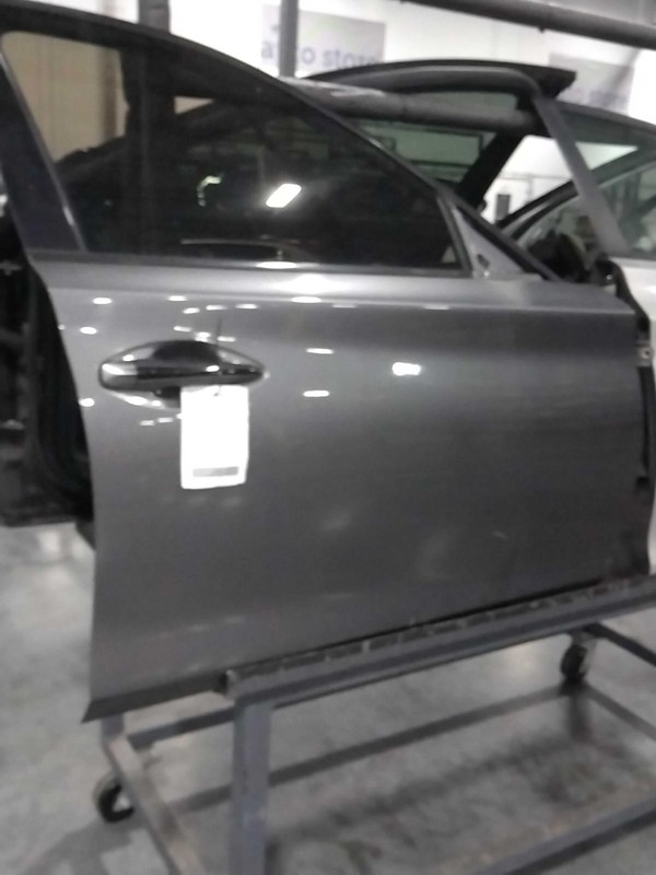 2018 INFINITI Q50 Right Front Door Grey 557413 Used 81K Miles OEM Part
