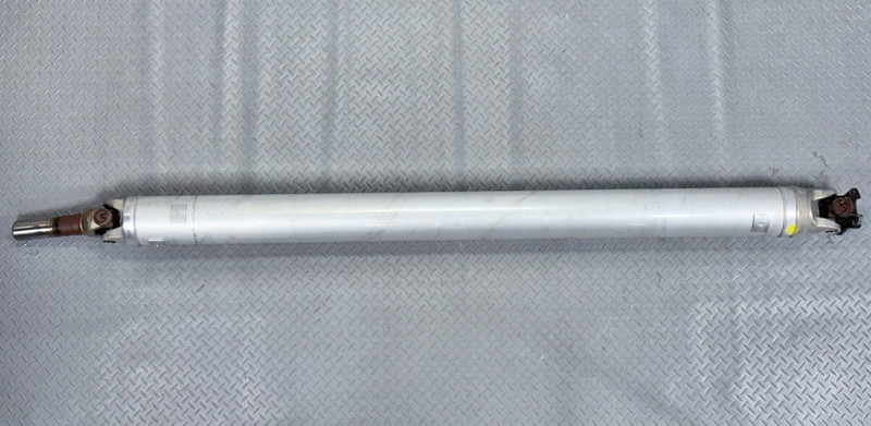 ✅ 2019-24 RAM 1500 5th Gen 4x4 5.7L CREW CAB OEM REAR DRIVE SHAFT Driveshaft 87K