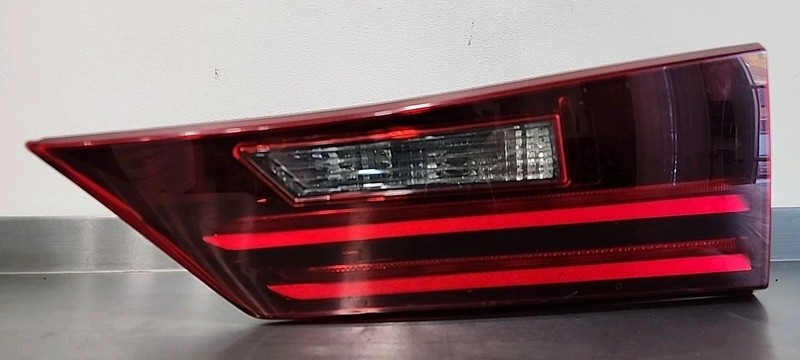 2014 2015 2016 Lexus IS350 Passenger RH Side LED Inner Taillight OEM Sedan