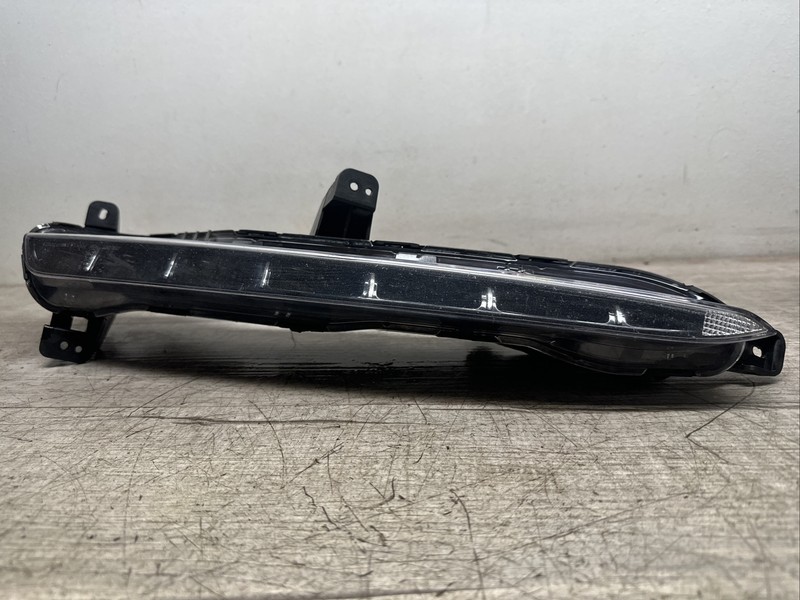92207-C10 I 2015 - 2017 Hyundai Sonata LH Front Left Side Fog Light LED Lamp OEM