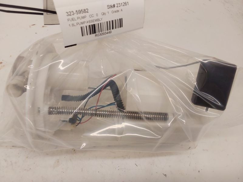 Fuel Pump Assembly Sedan Fits 14-19 COROLLA 3093449