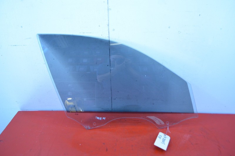 12-18 BMW F30 328I 335I FRONT RIGHT PASSENGER SIDE WINDOW GLASS OEM