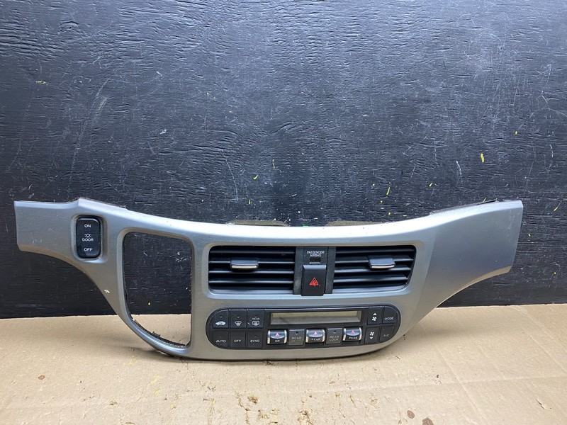 2005 to 2010 Honda OdysseyRadio Climate Control Dash Trim Bezel Oem U5792 DG