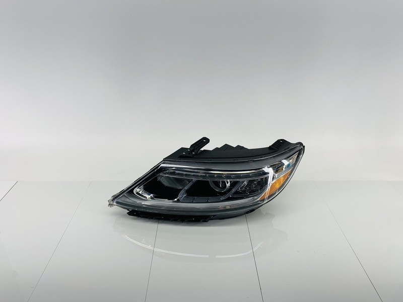 14-15 KIA SORENTO XM FRONT LEFT DRIVER SIDE HEADLIGHT HALOGEN LAMP AFTERMARKET