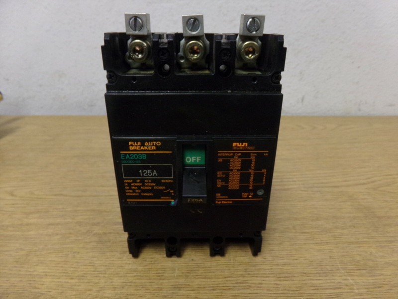 Fuji EA203B 125A Auto Circuit Breaker *FREE SHIPPING*