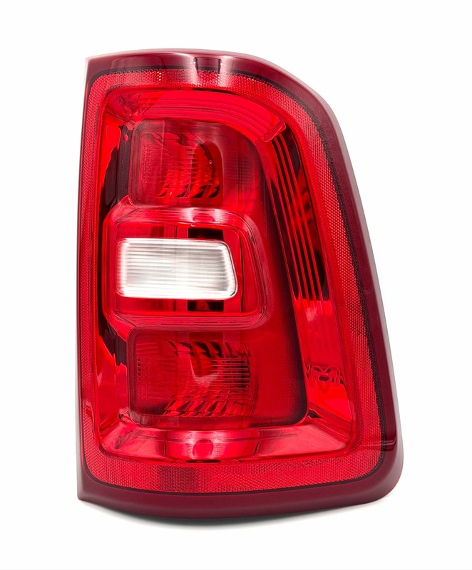 ✅ 2025-2026 RAM 1500 TAIL LAMP RIGHT SIDE HALOGEN REAR TAILLIGHT BRAKE 5TH OEM