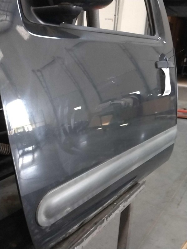 2013 Nissan Xterra Left Door Grey Used w/Mirror 706410 140k Miles