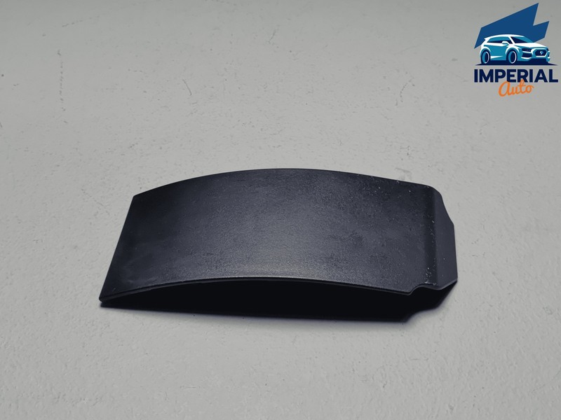 TOYOTA RAV4 19-25 REAR PASSENGER SIDE TAILLIGHT TAIL LIGHT TRIM PANEL COVER OEM