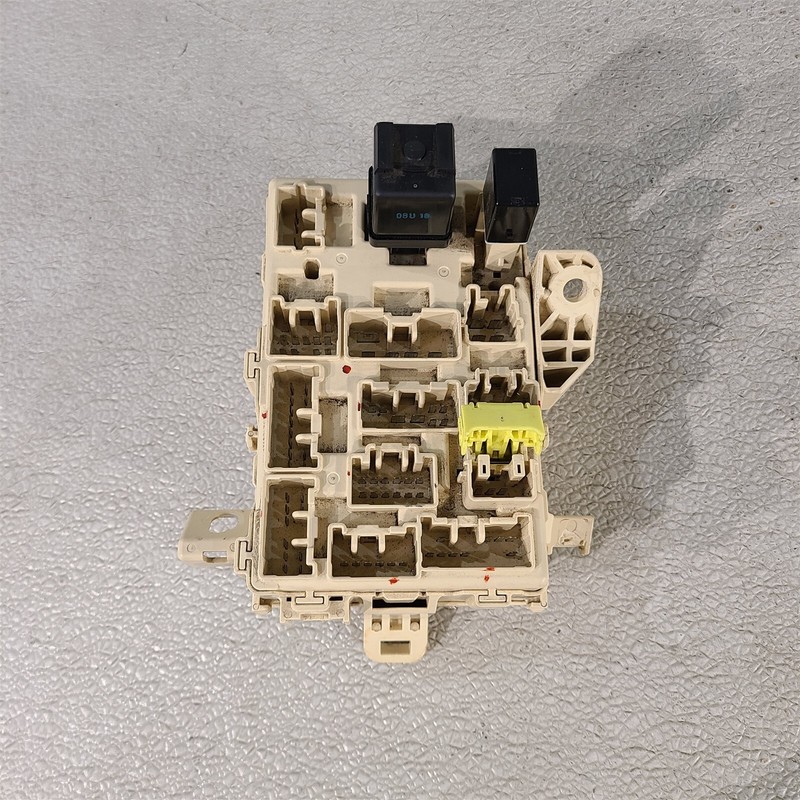 2000 Toyota 4runner Fuse Box Interior Cabin Relay Multifunction Block Aa7487