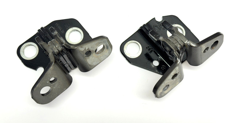 ✅ 2019-2025 RAM 1500 BLACK PXJ REAR RIGHT DOOR HINGE UPPER & LOWER SET OF 2 OEM