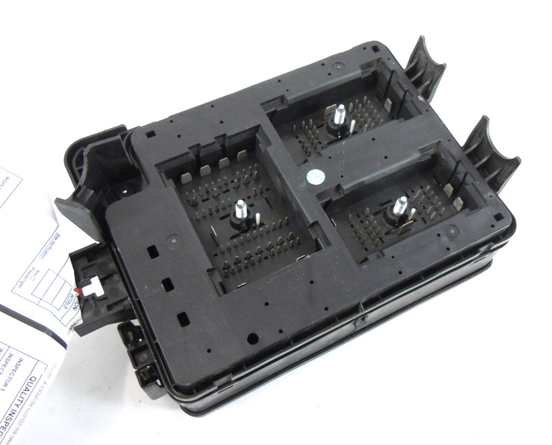 2012-2016 Chevrolet Sonic 1.8L Engine Relay Junction Fuse Box OEM 95092983