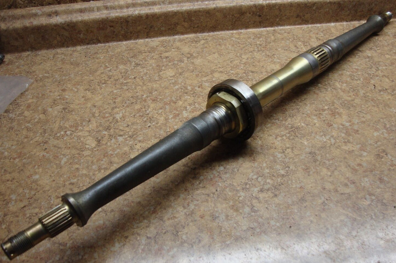 2002 Kawasaki Prairie 650 ATV 4Wheeler Rear Back Wheel Rim Mount Axle Bolt Shaft