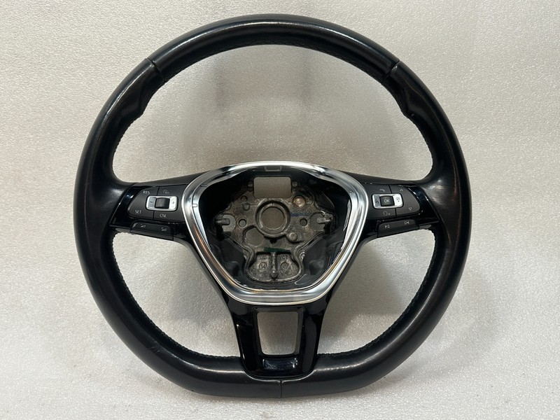 2015-2017 VOLKSWAGEN GOLF STEERING WHEEL W/ CRUISE CONTROL SWITCH OEM