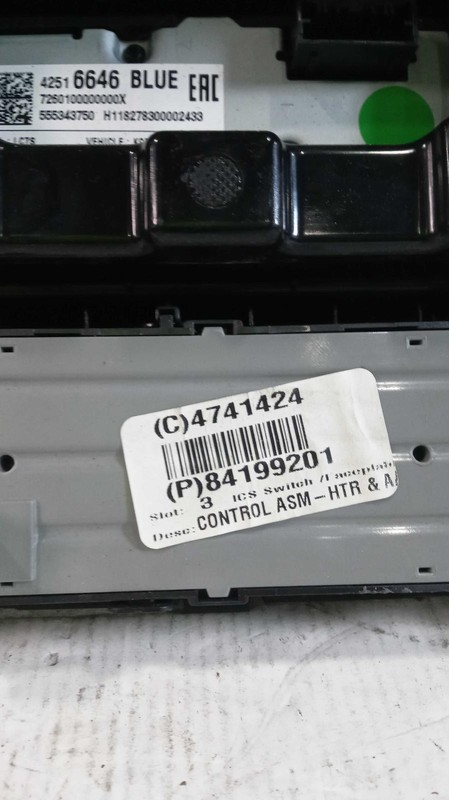 2019 GMC Sierra 1500 Infotainment Display Grey OEM 42578315 123K Miles