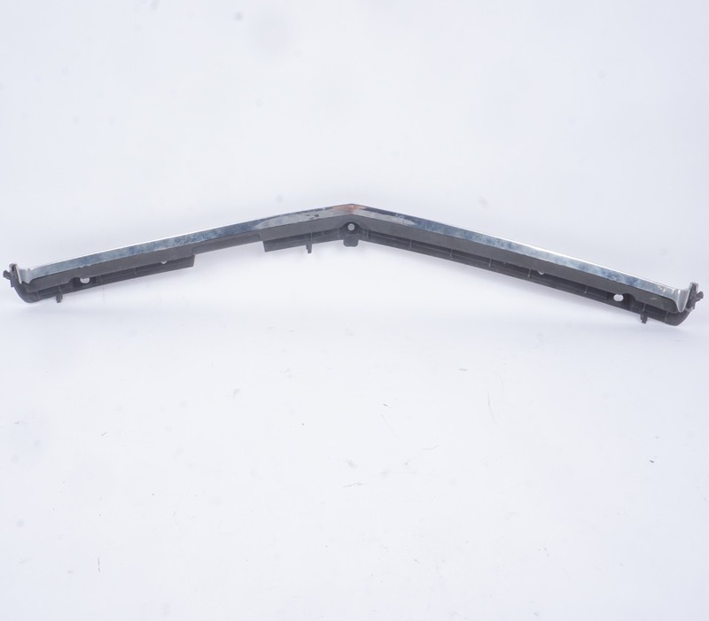 11 - 13 Mercedes E350 E550 Coupe ConvertibleC207 Radiator Grille Trim Upper