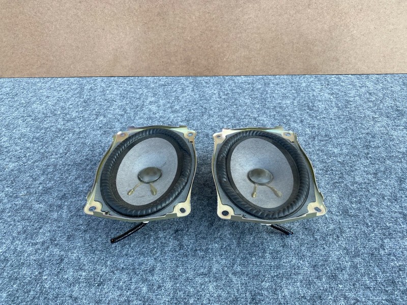 INFINITI Q60 2017-2021 OEM REAR DECK LEFT AND RIGHT SPEAKER BOSE (PAIR). 46K