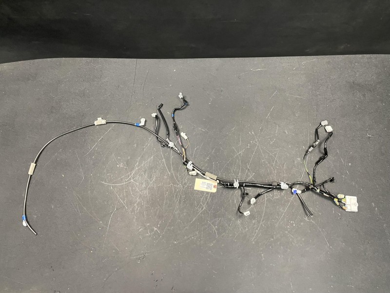 Rear Tailgate Lower Wiring Harness 2022 Subaru Forester 81817-SJ400 2021 2023