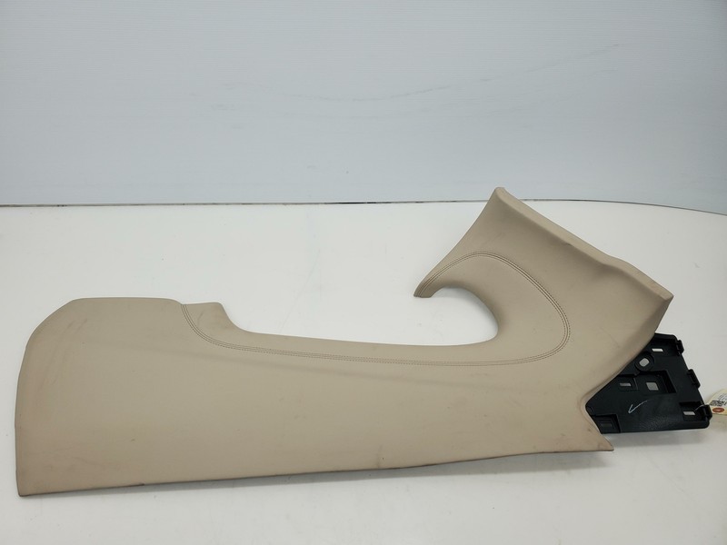 Center Console Right Trim Panel Cover 2019 Lincoln MKC EJ7B-S045M10-AJ 2017 2018
