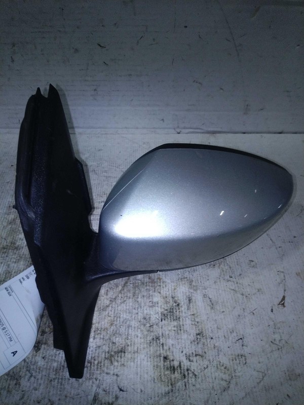2018 Ford Escape Left Door Mirror Assembly Silver OEM 634870 82K Miles