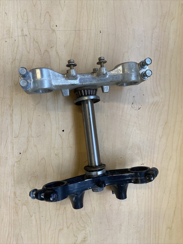 1989 Yamaha Yz80 Tripple Clamp Good